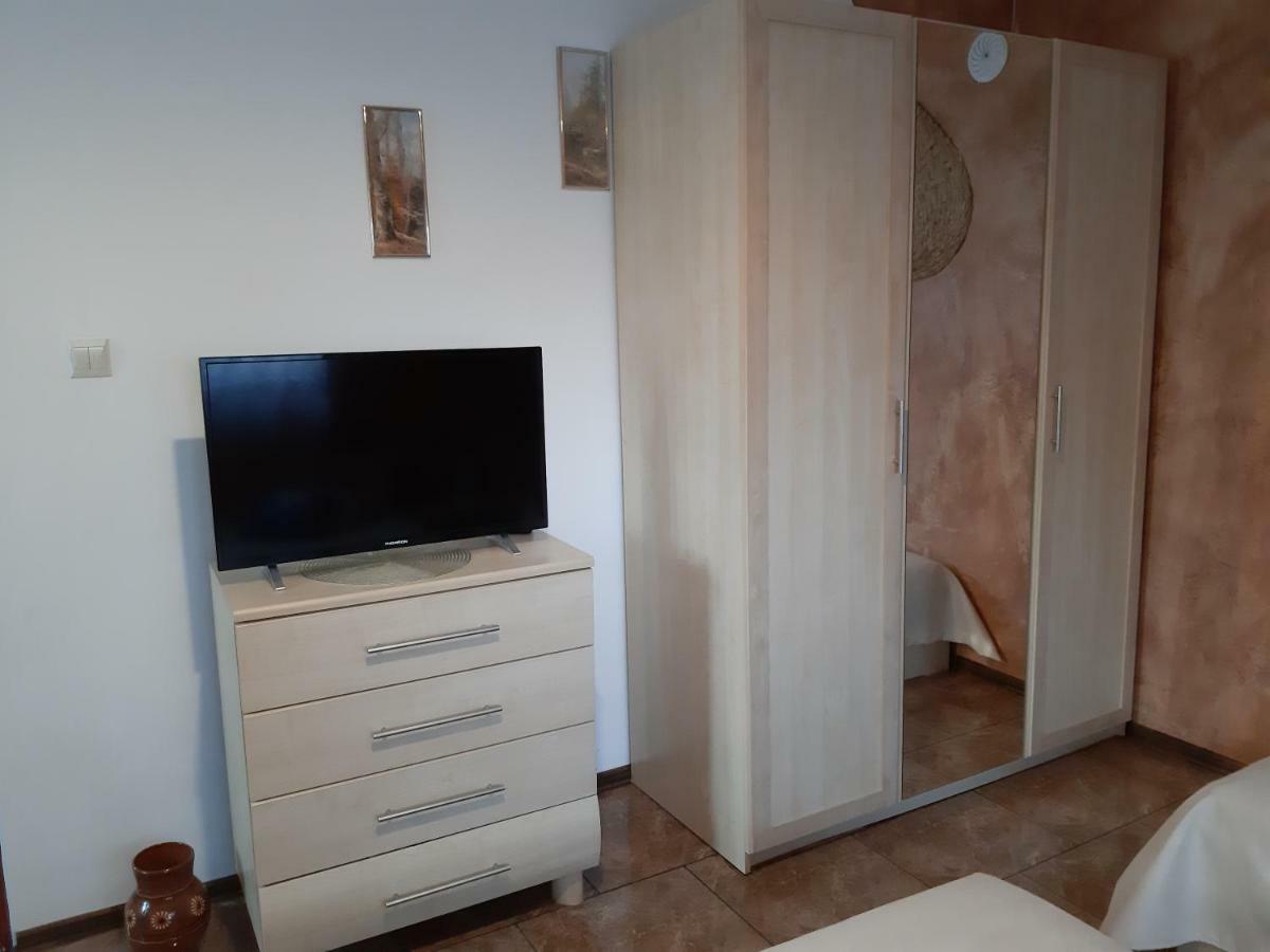 Appartamento Pensjonat U Kasi Węgorzewo Esterno foto
