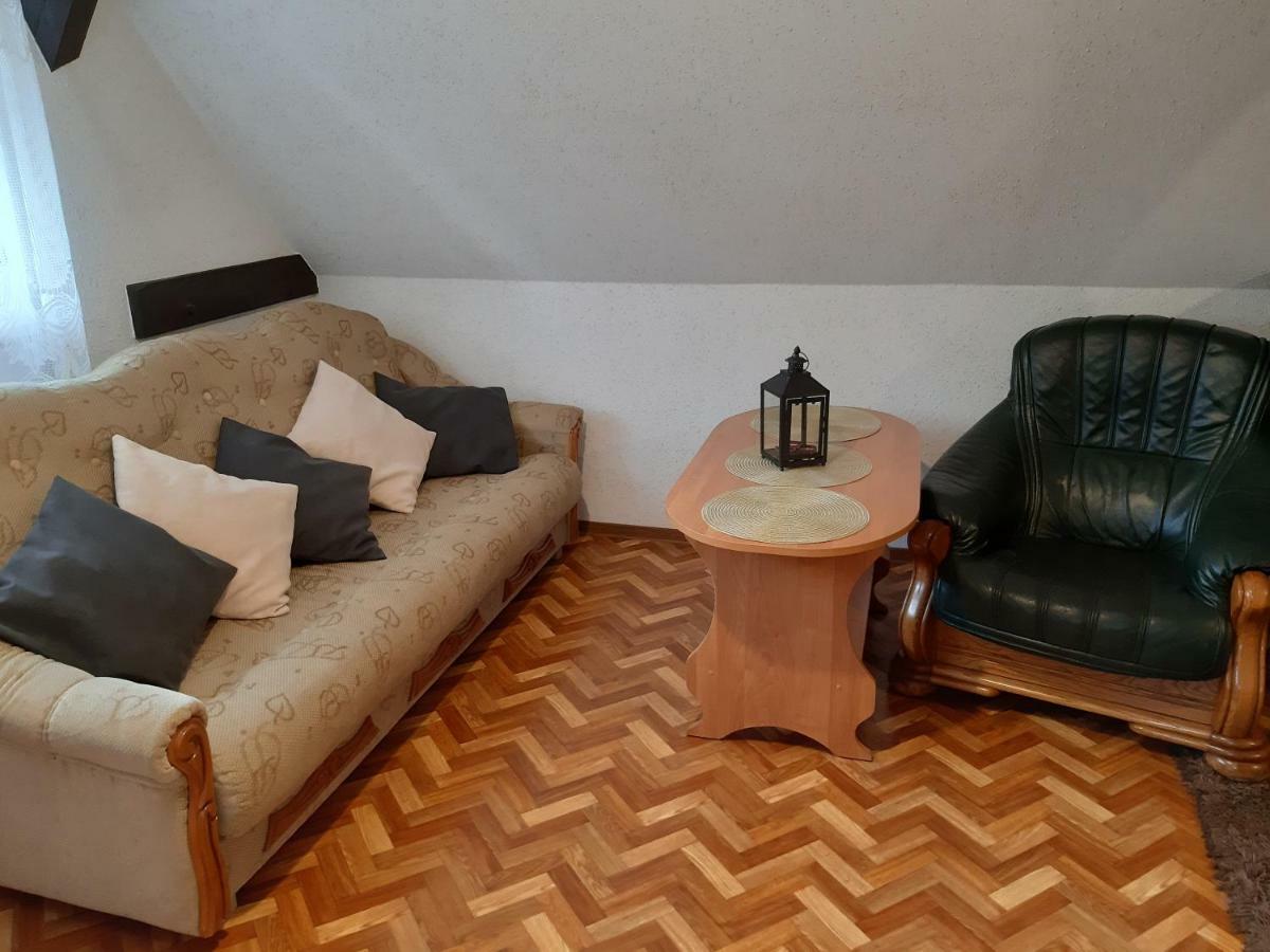 Appartamento Pensjonat U Kasi Węgorzewo Esterno foto